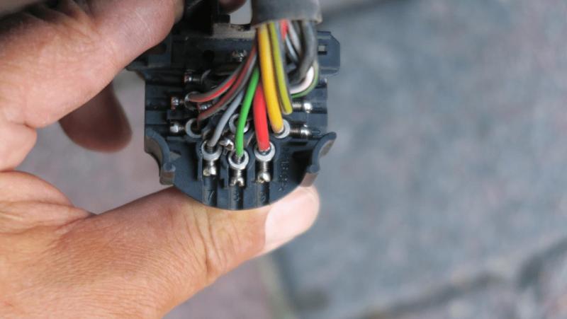 kfz_anhaenger_ladeleitung_dauerplus_003