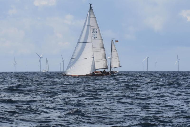 b26_anholt_so_far_004