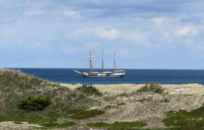 b26_anholt_so_far_031