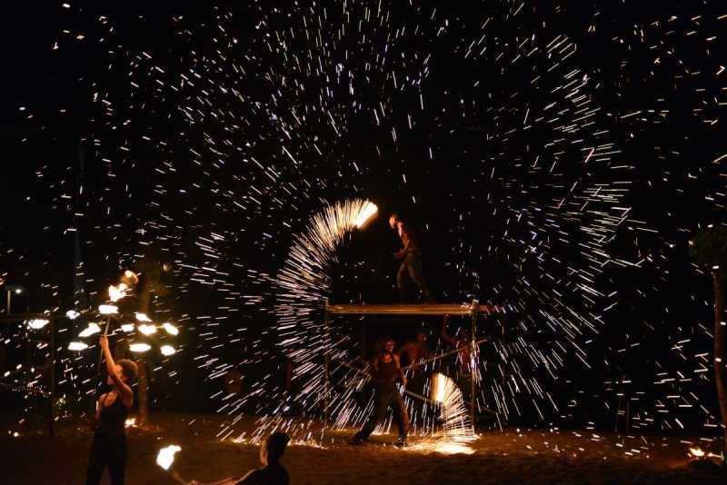 efate_port_vila_firedance_0266