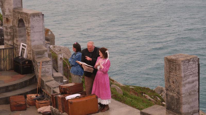 minack_theater_mrs_bensons_beetle_011