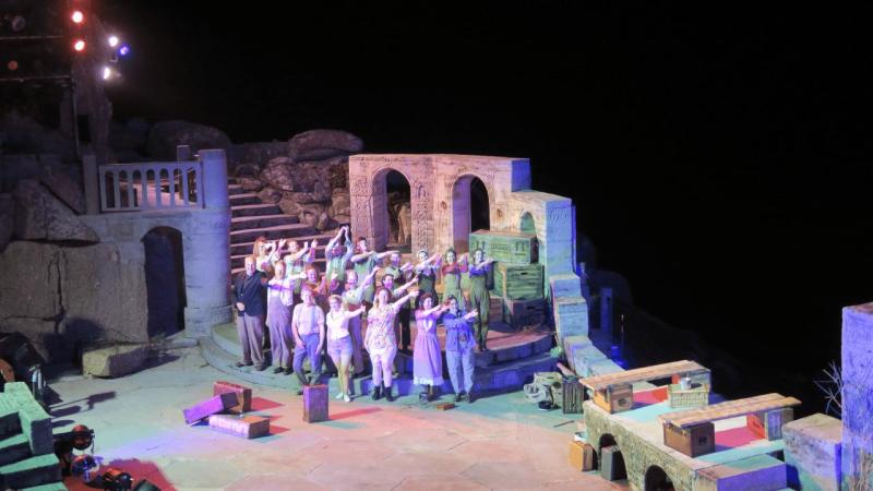 minack_theater_mrs_bensons_beetle_018