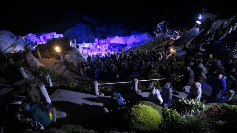 minack_theater_mrs_bensons_beetle_019