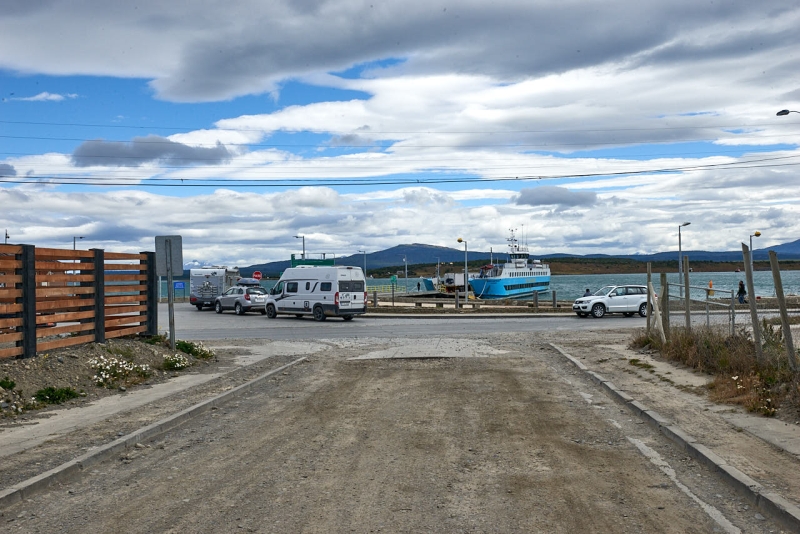 ferry_puerto_yungay_002