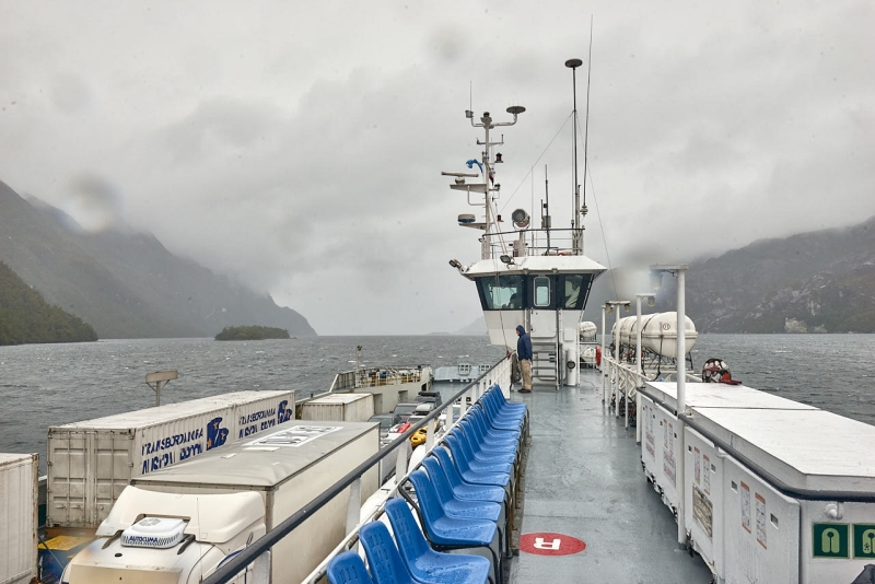 ferry_puerto_yungay_014