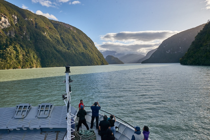 ferry_puerto_yungay_043
