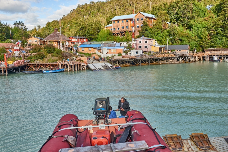 ferry_puerto_yungay_045