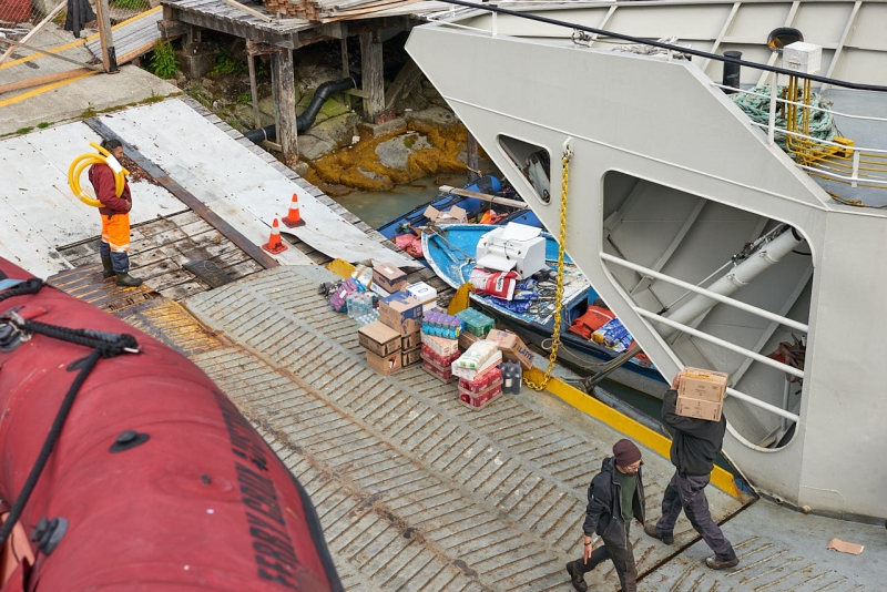 ferry_puerto_yungay_048
