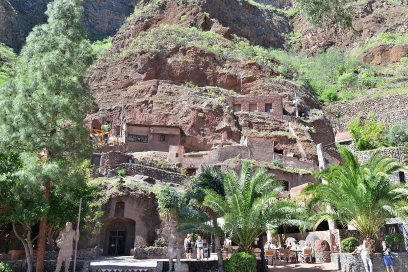 gran_canary_cueva_bermeja_001