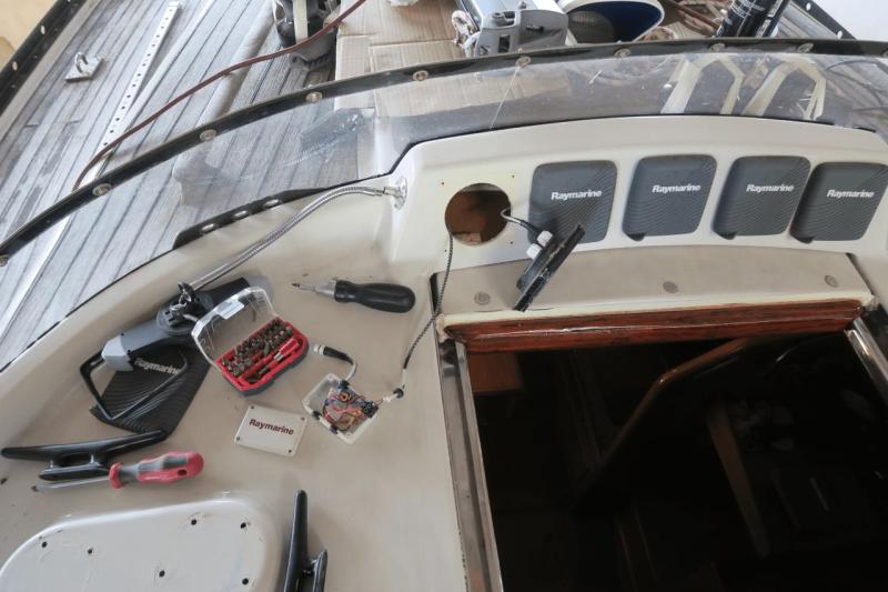 hornet_33_boatjobs_02_027