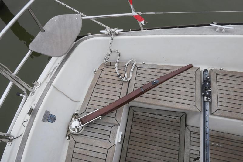 hornet_33_boatjobs_03_021