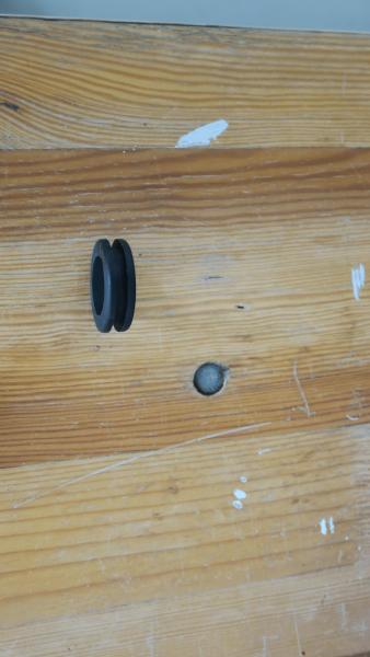 ducato_knaus_wohnmobil_grauwasser_tank_029