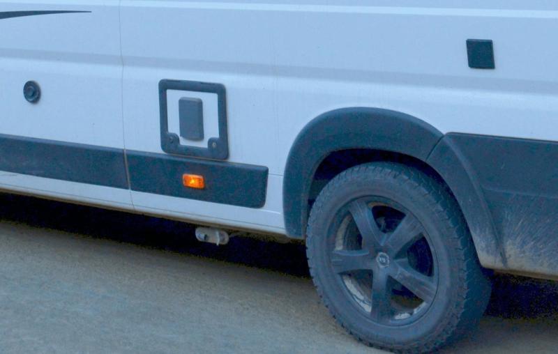 ducato_knaus_wohnmobil_grauwasser_tank_031