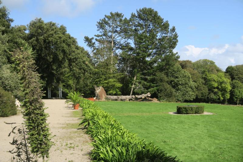 uk26_lizard_point_trengwainton_garden_014