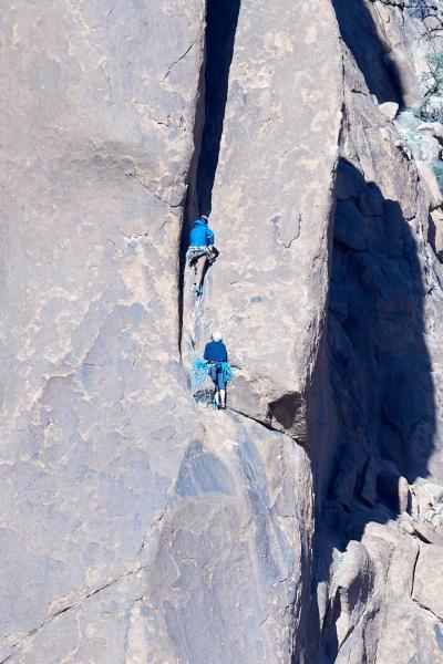 marokko_2026_tafraoute_bergsteiger_010