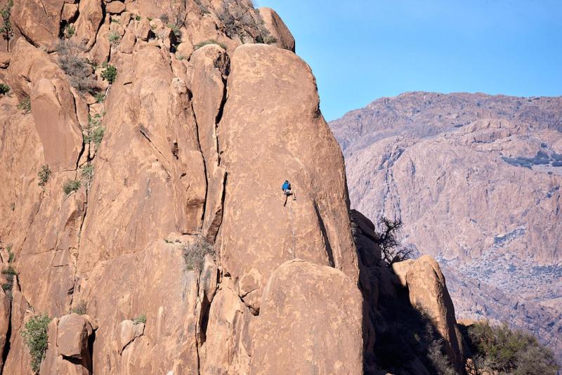 marokko_2026_tafraoute_bergsteiger_015