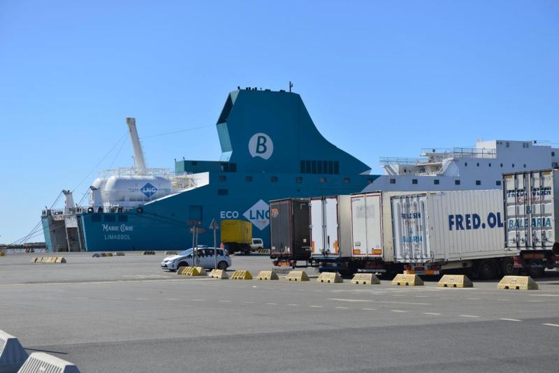 mv_marie_curie_006
