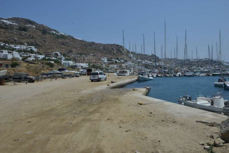 mykonos_marina_0021