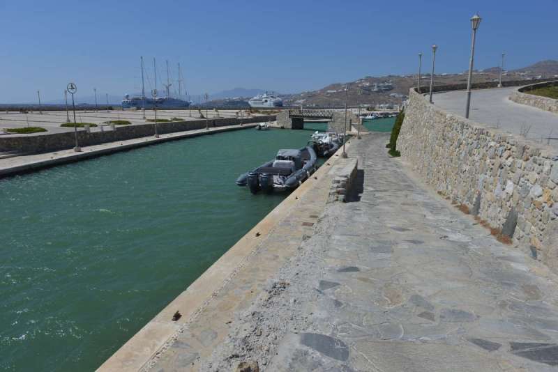 mykonos_marina_0036