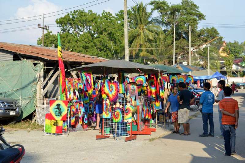 nai_yang_beach_market_0006