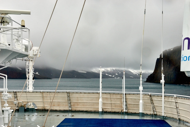 20221222_02_antartica_telefon_bay_deception_island_80H_8378_suedamerika