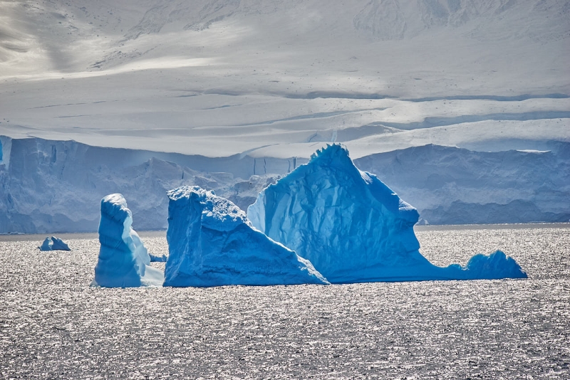 20221223_03_antartica_neumayer_channel_80H_8739_suedamerika