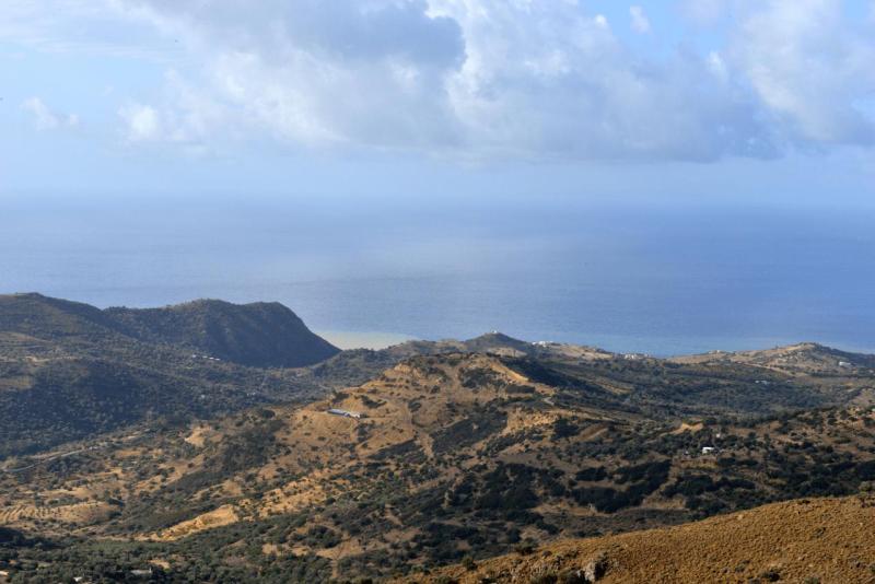 triopetra_spili_010