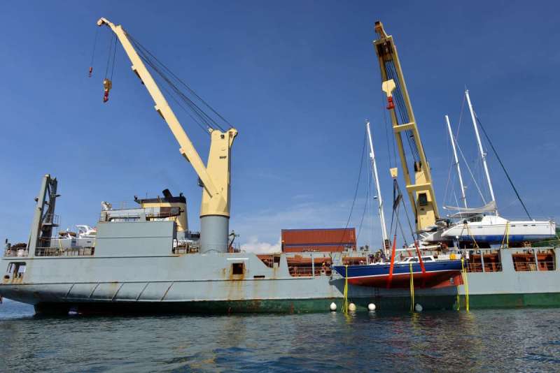 stormvogel_loading_0071