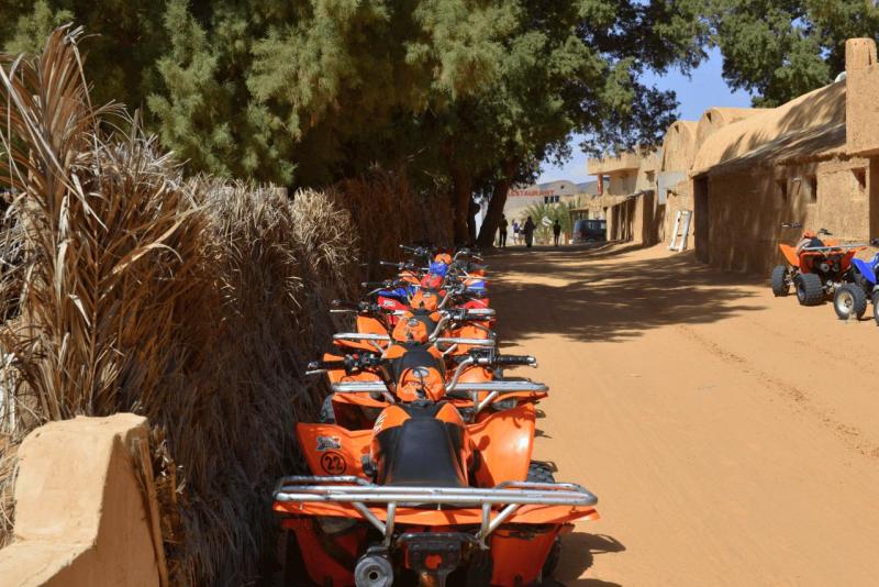 tunesien_wohnmobil_ksar_ghilane_018