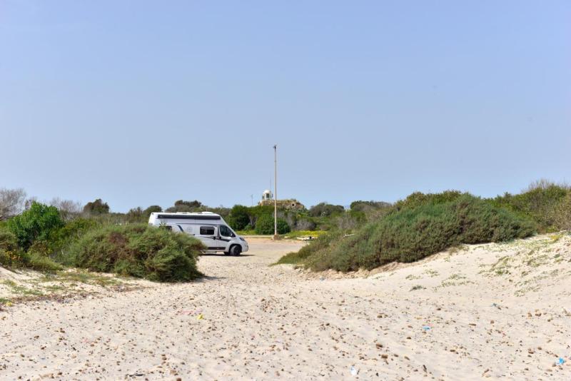 wohnmobil_tunesien_port_el_kanataoui_sousse_003