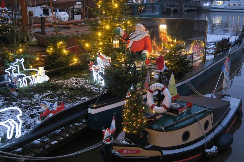 weihnachtsmarkt_leer_011