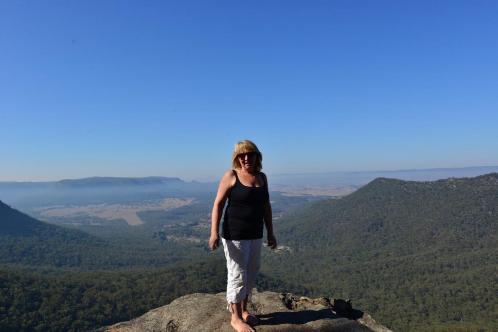MITCHEL RIDGE LOOKOU