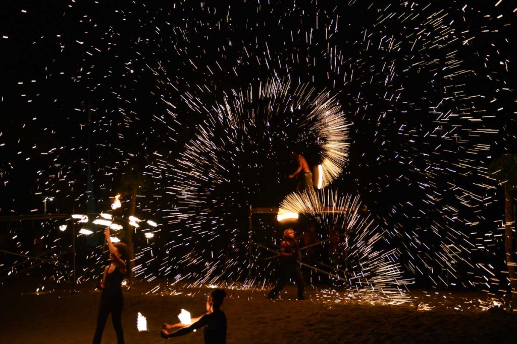 efate_port_vila_firedance_0291