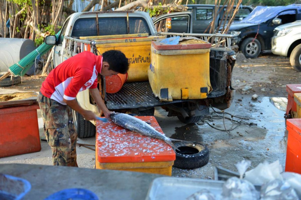 nai_yang_beach_market_0051